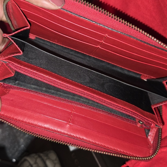 Gucci GG Marmot Zip Around Wallet EUC - Picture 16 of 17